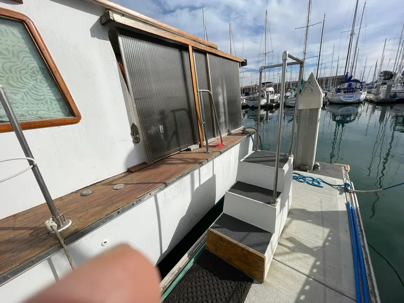 1978 Cheoy Lee 35 Trawler