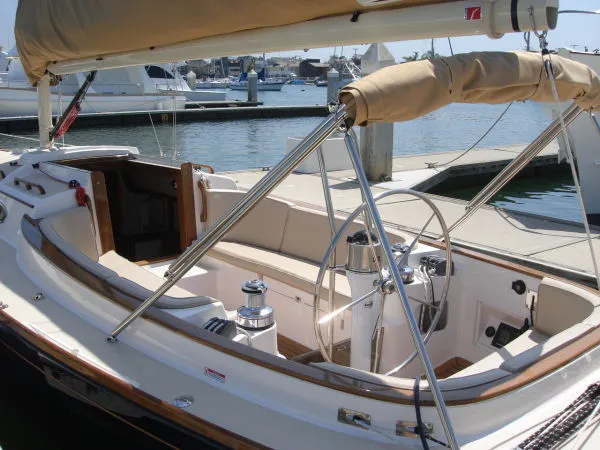 2008 Alerion-Express