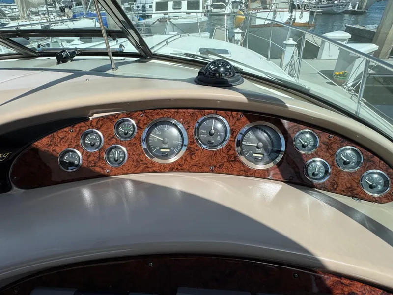 2001 Sea Ray 380 Sundancer