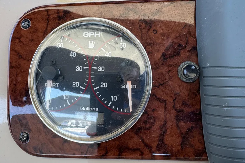 2001 Sea Ray 380 Sundancer