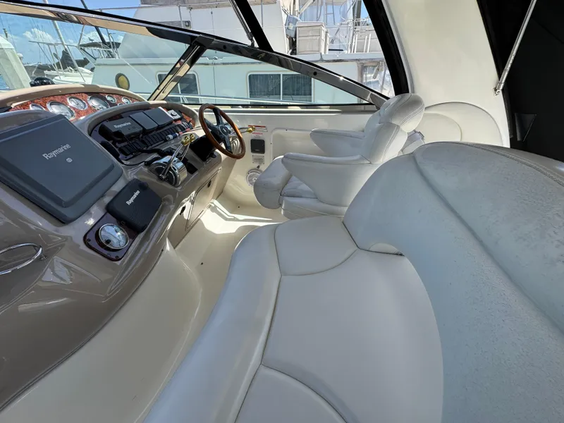 2001 Sea Ray 380 Sundancer