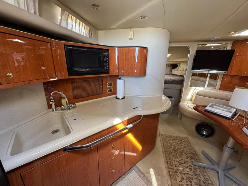 2001 Sea Ray 380 Sundancer
