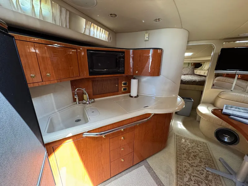 2001 Sea Ray 380 Sundancer
