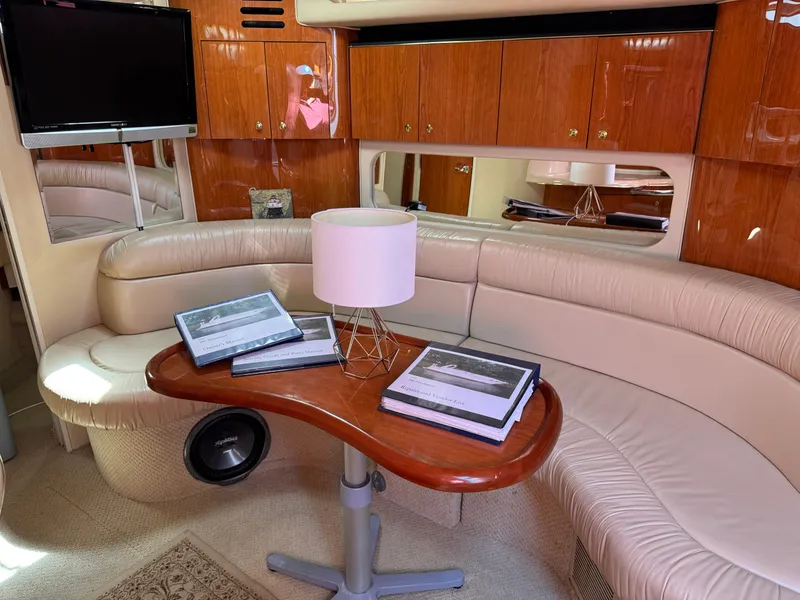 2001 Sea Ray 380 Sundancer