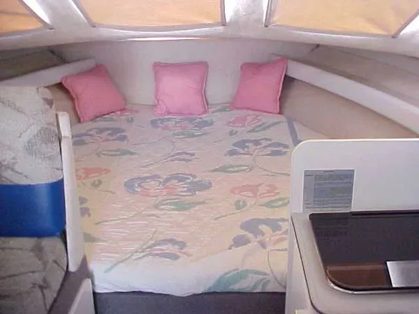 1993 Bayliner 2859 Hard Top