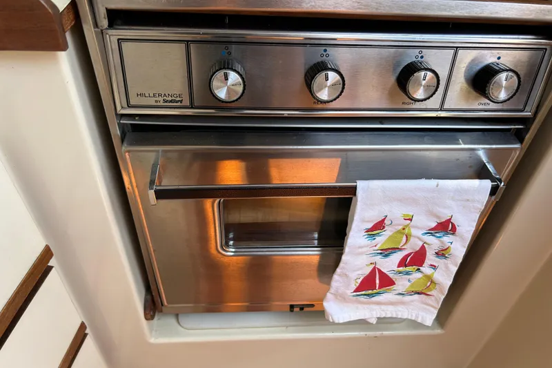 Hillerange Three-Burner Stove W/ Oven