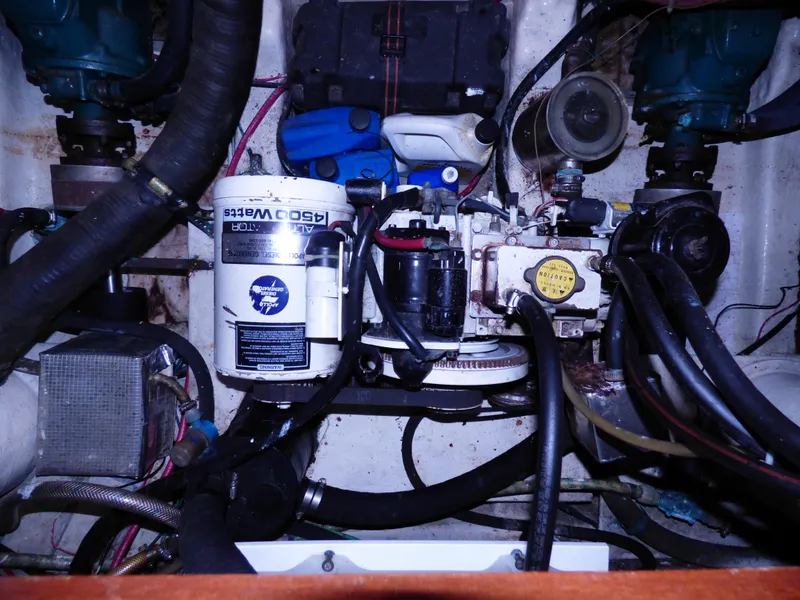 1987 Nova AFT CABIN MOTOR YACHT