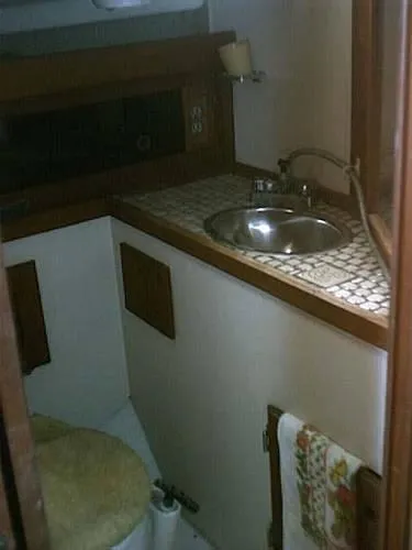 1980 O'Day Tri Cabin