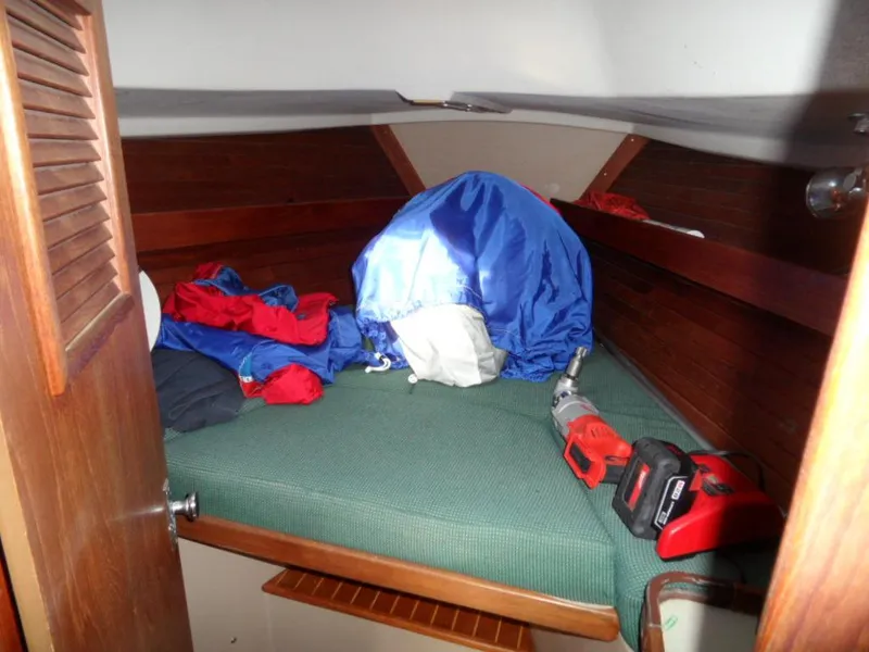 1985 C and C 37 Sloop