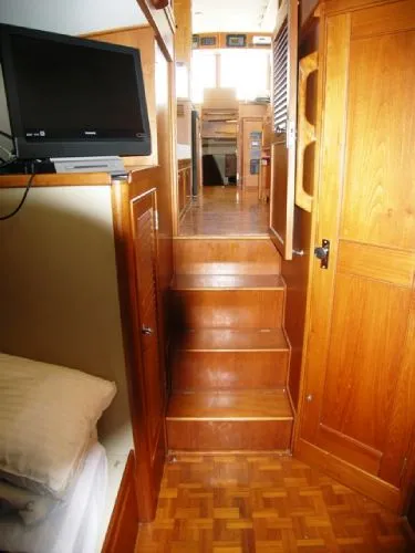 Steps leading from master to salon