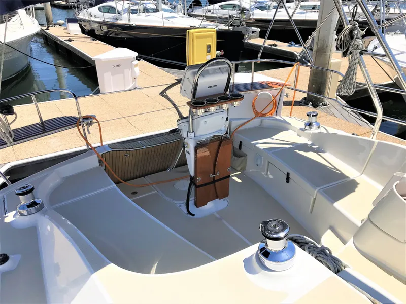 2016 Marlow-Hunter 37