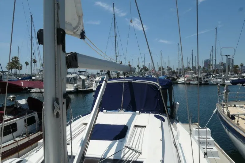 2011 Elan Impression 384