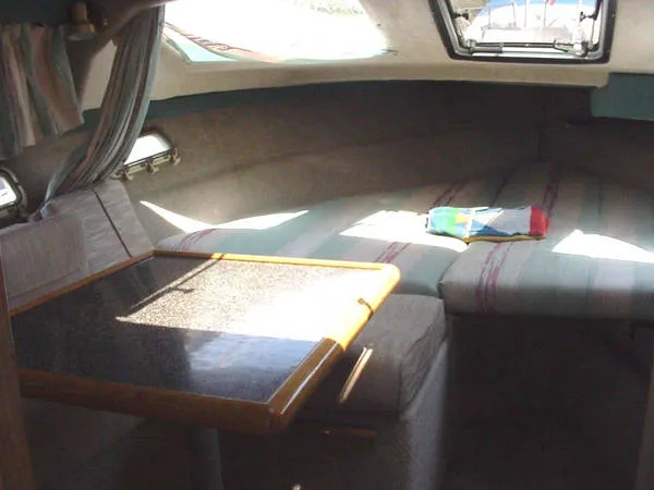 1989 Bayliner 2855
