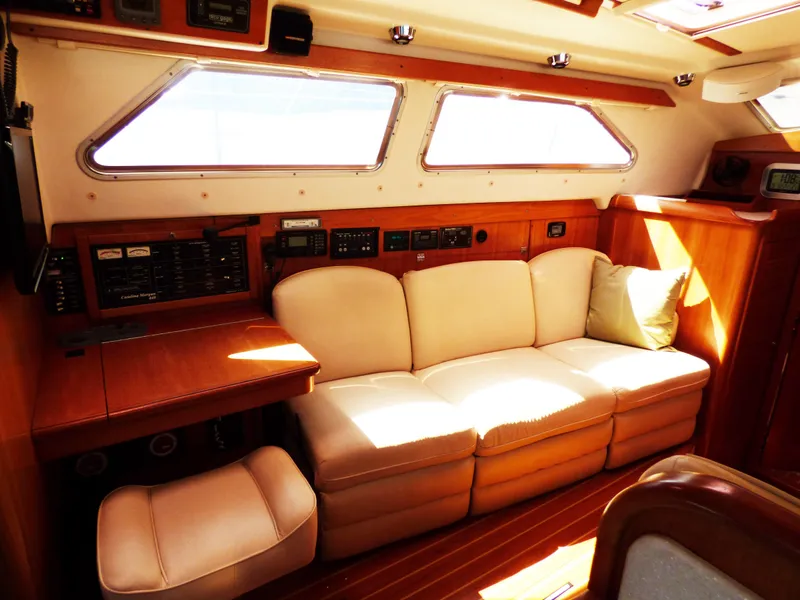 2006 Catalina Morgan 440