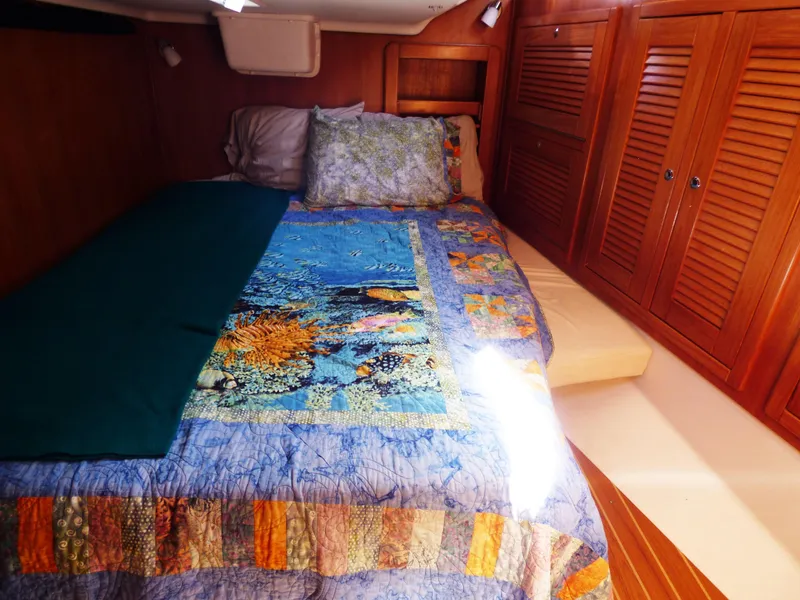 2006 Catalina Morgan 440