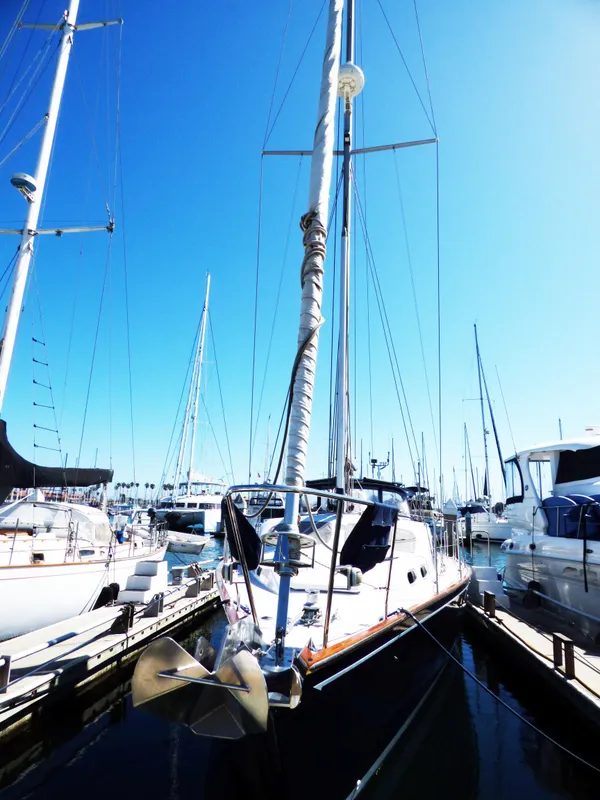 2006 Catalina Morgan 440