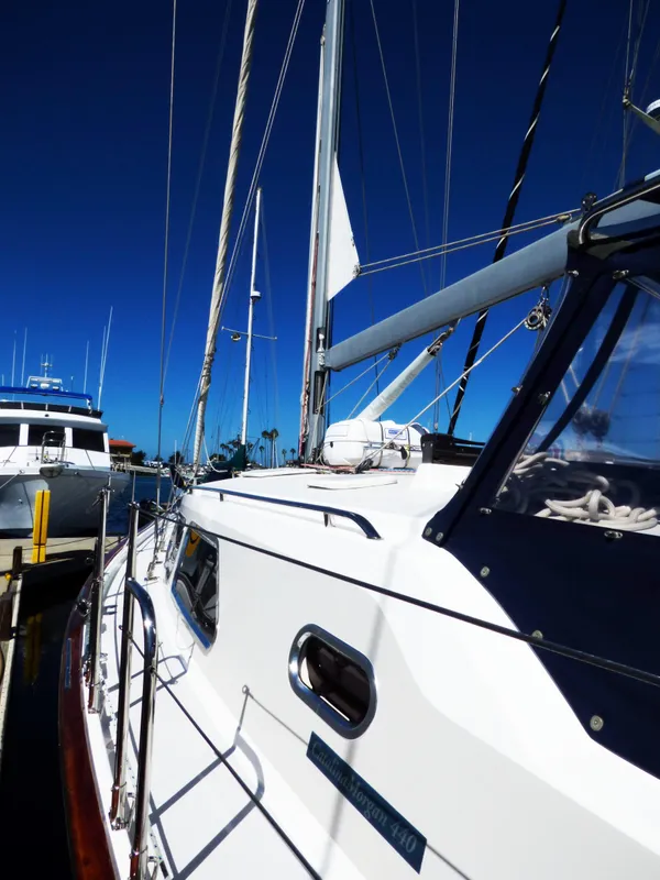 2006 Catalina Morgan 440