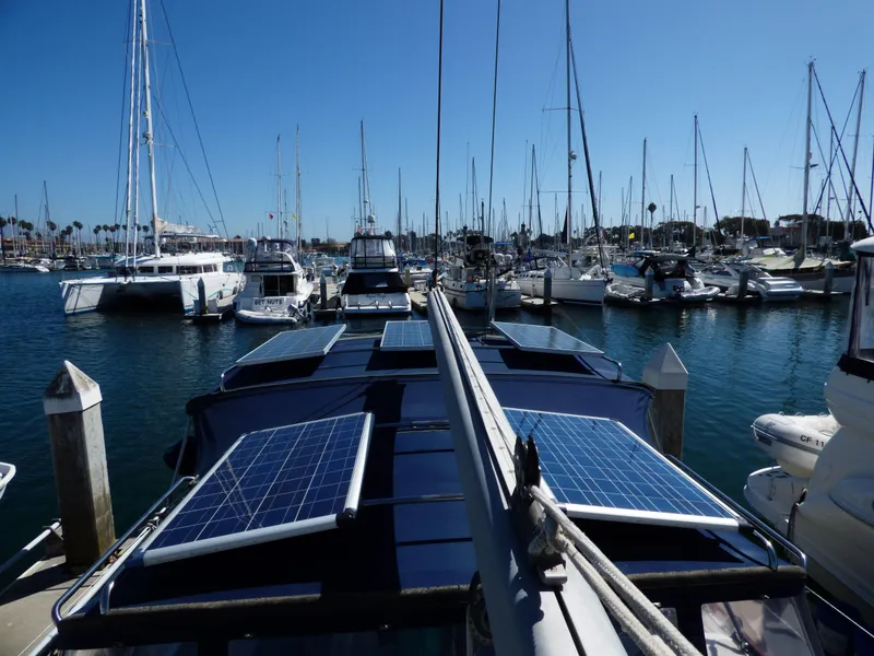 2006 Catalina Morgan 440