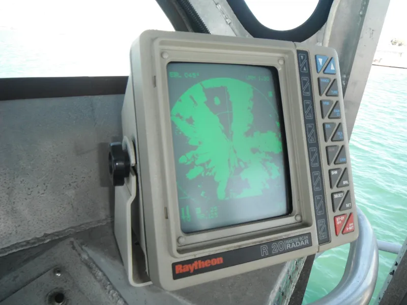1994 Omni North Commercial Crabber