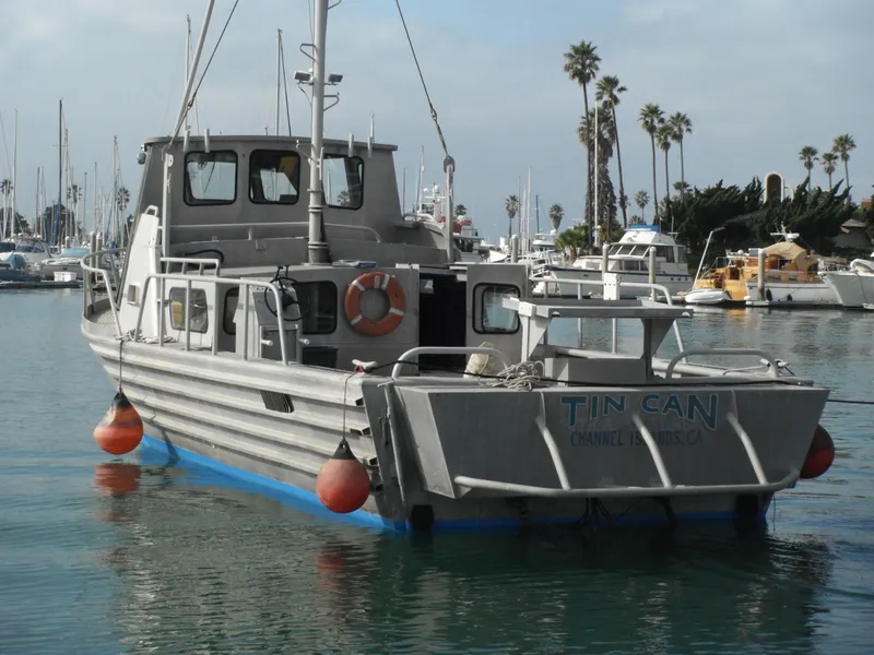1994 Omni North Commercial Crabber