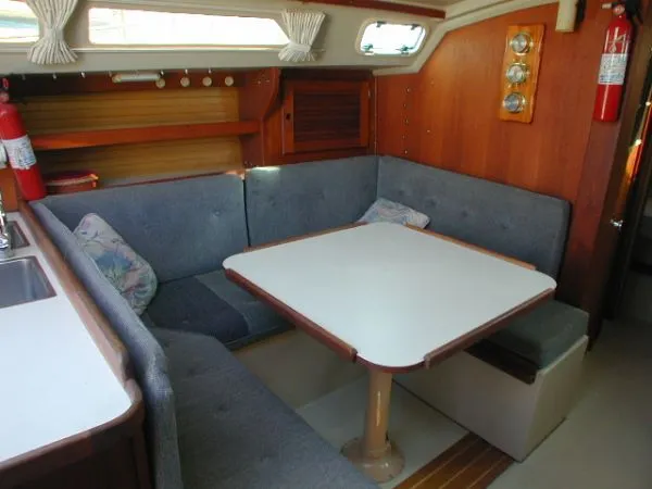 1988 Catalina Mark ll Sloop