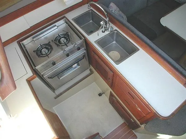 1988 Catalina Mark ll Sloop