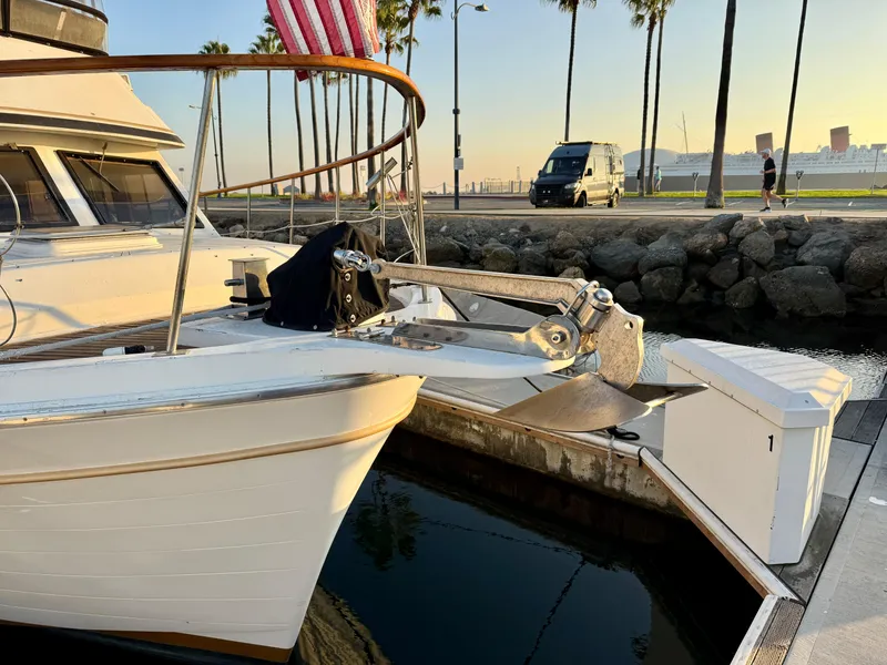 1984 Marine Trader 40 LaBelle by Bestway