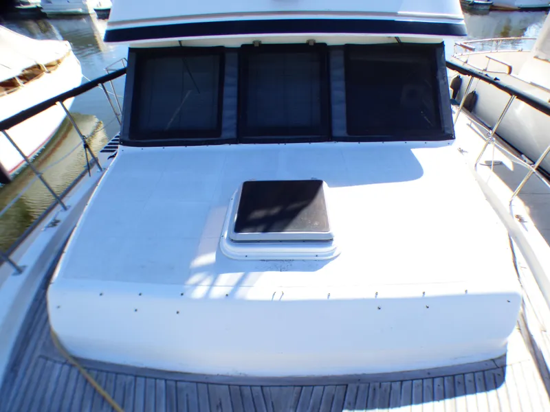 1984 Marine Trader 40 LaBelle by Bestway