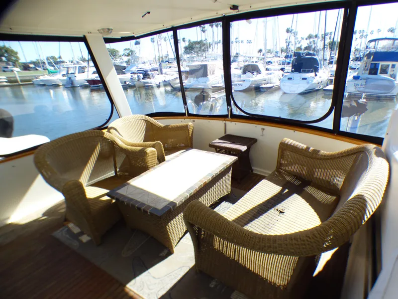 1984 Marine Trader 40 LaBelle by Bestway