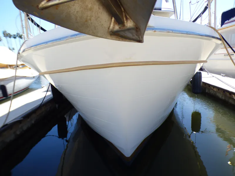 1984 Marine Trader 40 LaBelle by Bestway