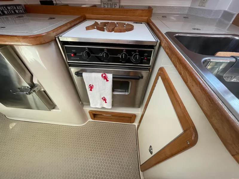 2008 Catalina 42 MkII