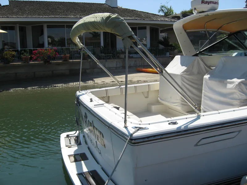 1989 Tiara Yachts 3300 Open