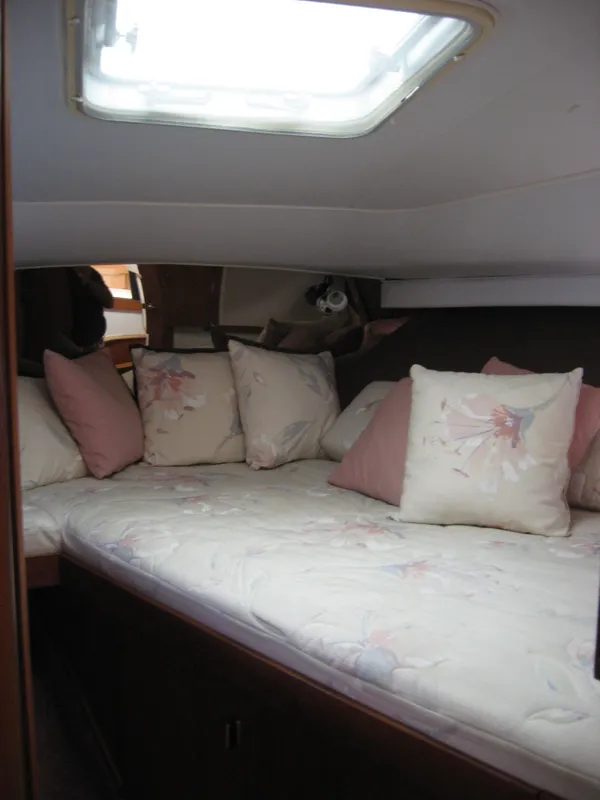 1989 Tiara Yachts 3300 Open