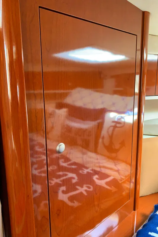 2009 Sea Ray Sundancer 330