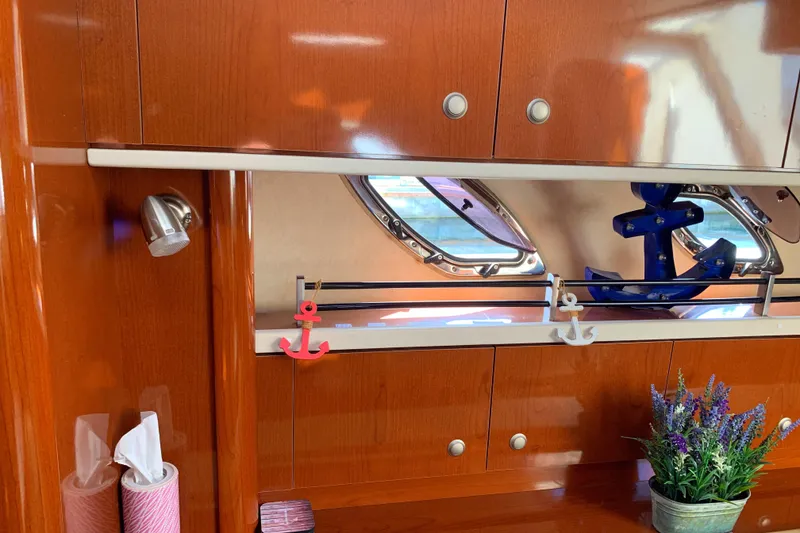 2009 Sea Ray Sundancer 330