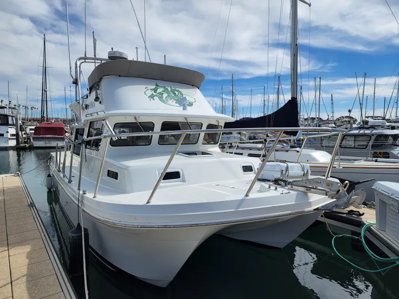 2004 Sea Sport Pacific 3200