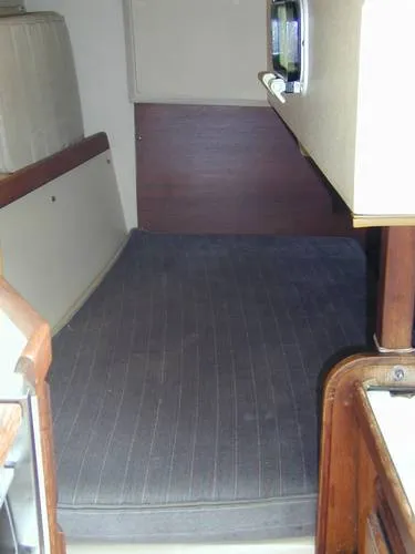 Aft berth