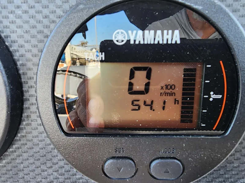 Yamaha tachometer displaying 0 RPM and 54.1 hours on a 2005 Grady-White Bimini 306 boat.