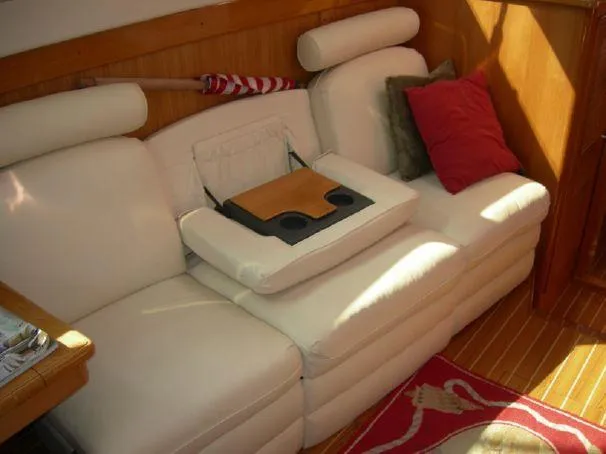 2005 Catalina Morgan 440