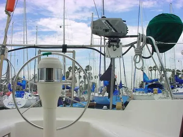 1977 Hunter Sloop