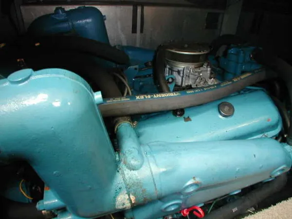 1983 Silverton AFT CABIN