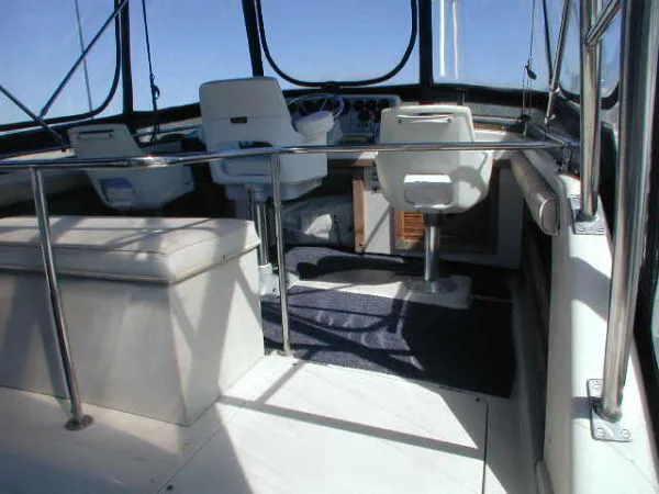 1983 Silverton AFT CABIN
