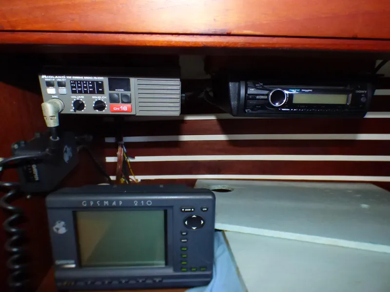 GPS, VHF, and Stereo