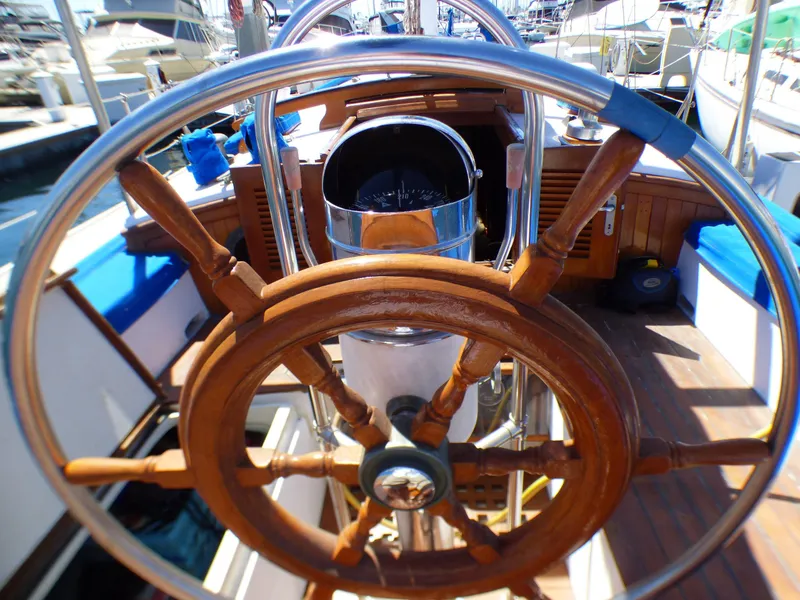 1977 Tayana 37