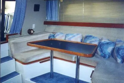 1986 Carver Mariner