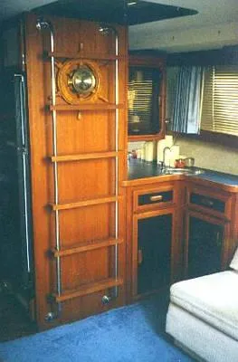 1986 Carver Mariner