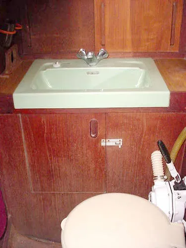 1975 Nauticat 38