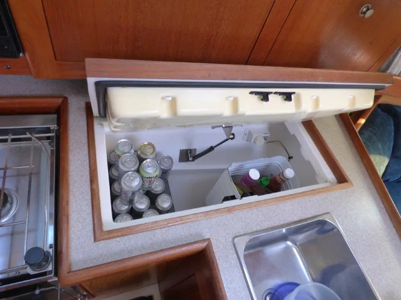 2001 Hunter 340