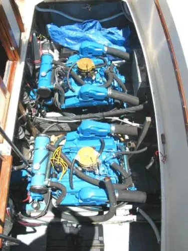 1981 Carver Mariner