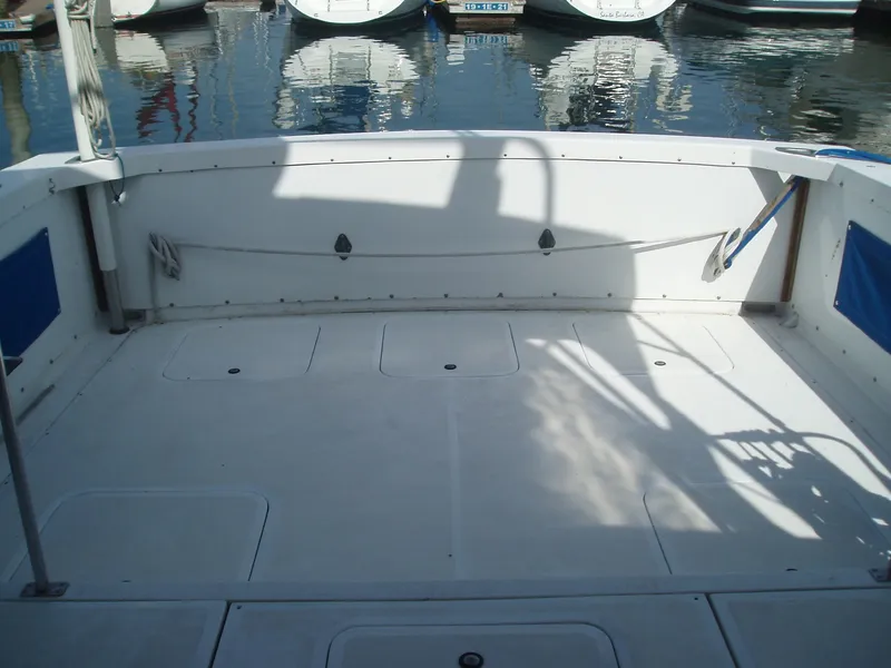 Wide Cockpit